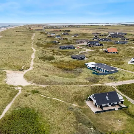 Holiday home Amandus - 100m From The Sea In Western Jutland By Interhome