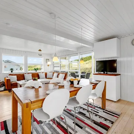 Amandus - 100m From The Sea By Interhome Nyaraló *